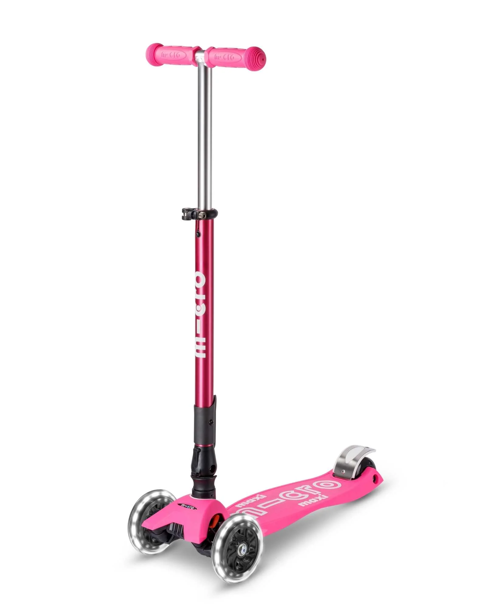 Maxi Micro Deluxe 3-wheel Foldable Scooter LED - Image 10