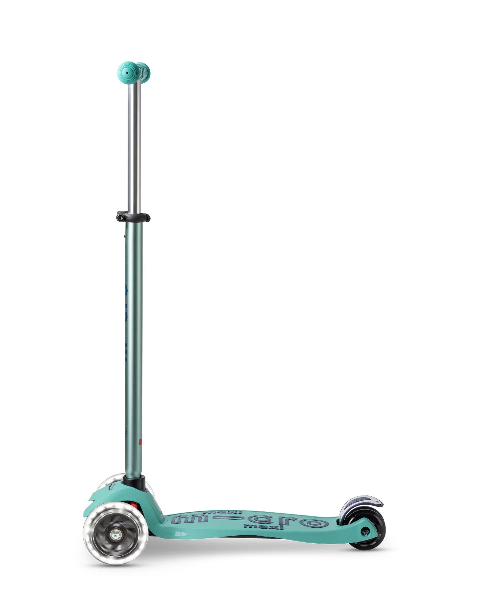 Maxi Micro Deluxe ECO LED Kids Scooter - Image 3