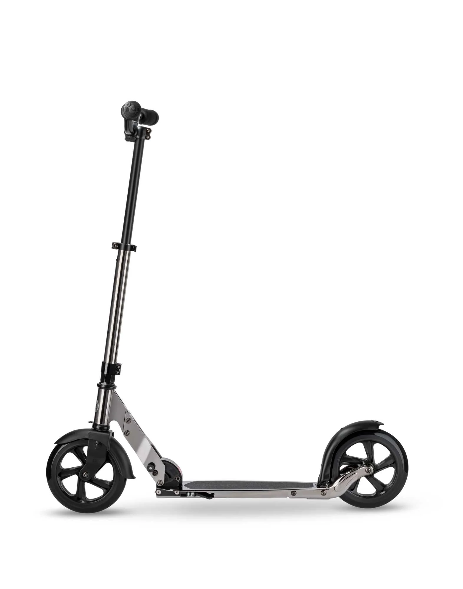 Micro Classic Neochrome Black Scooter - Image 3
