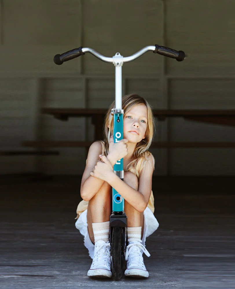 Micro Cruiser 2 Wheel Kids Scooter - Image 6