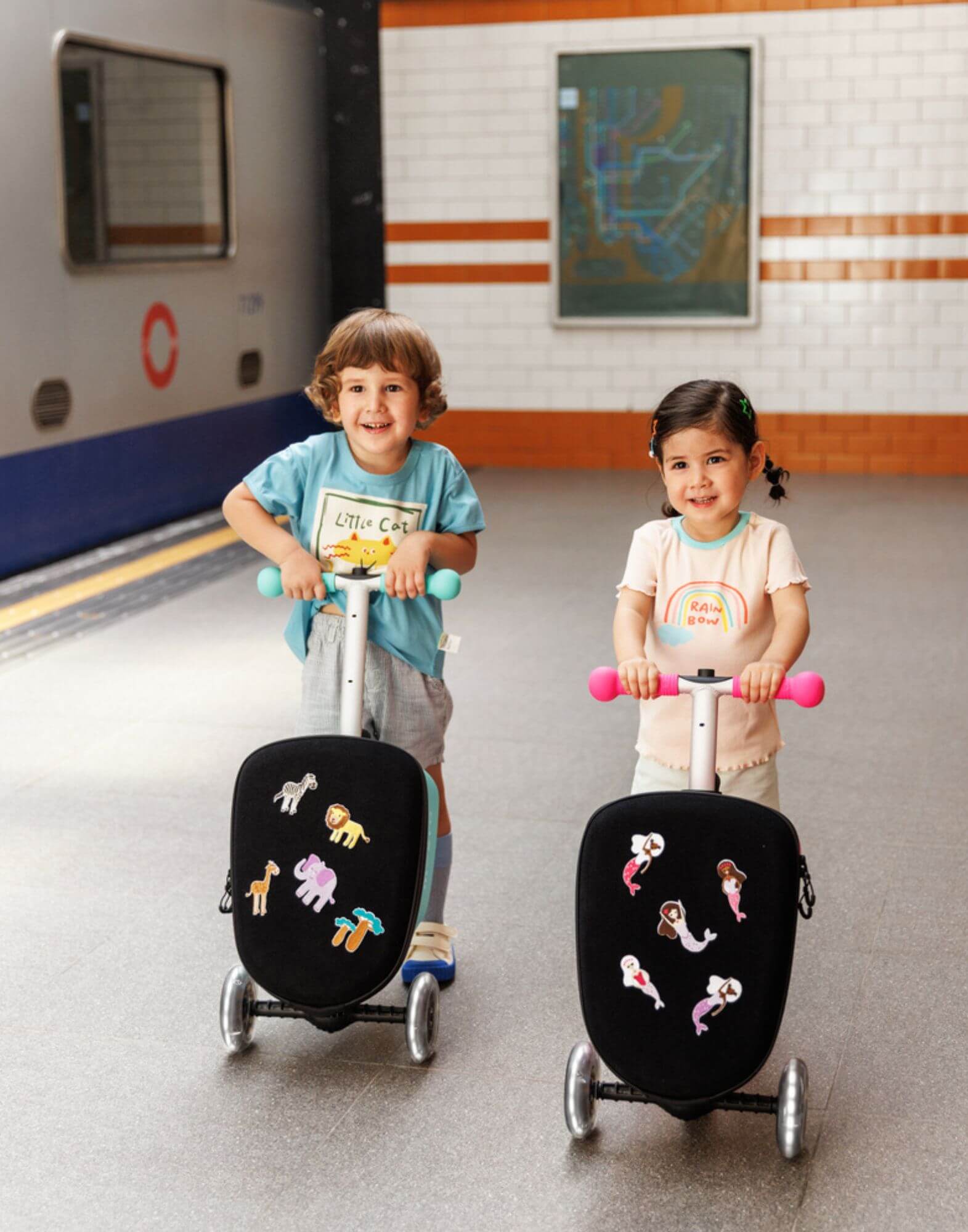 Micro Junior Patch & Play Luggage Scooter - Image 8