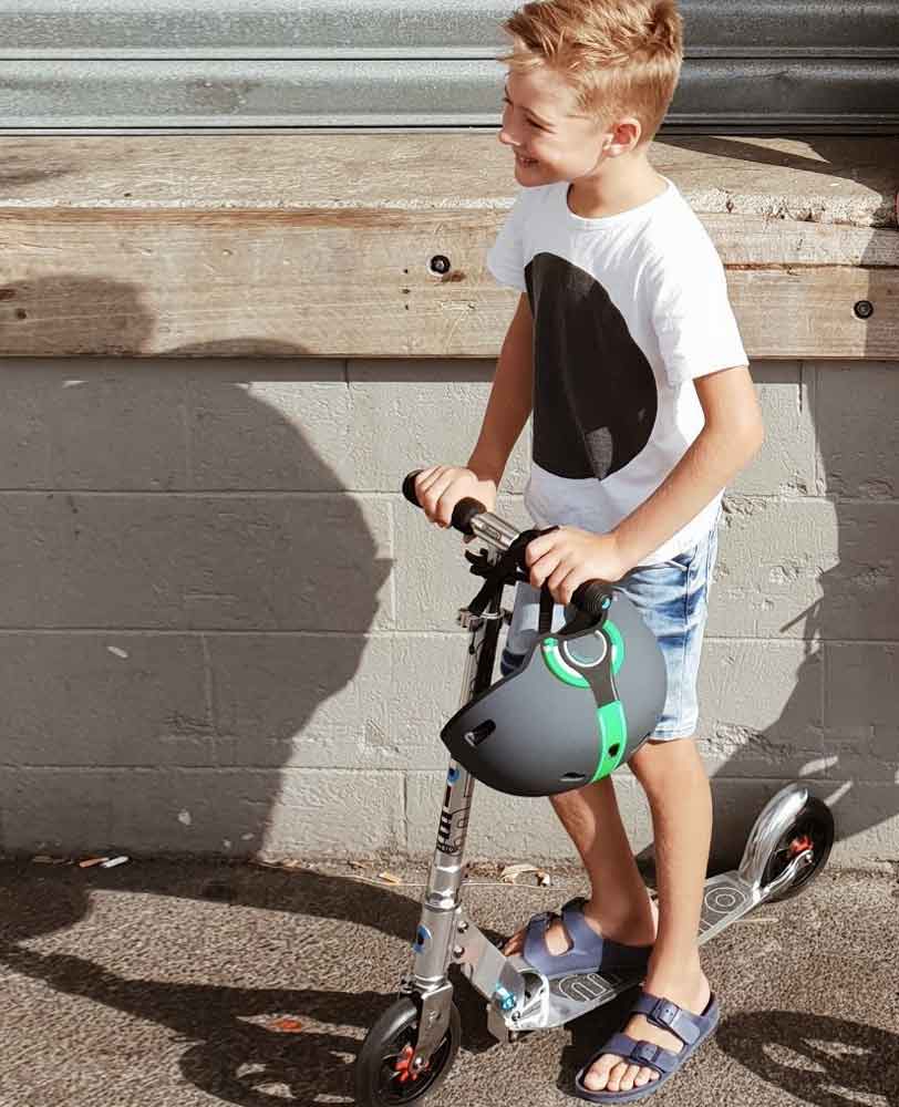 Micro Speed 2 Wheel Scooter - Image 7