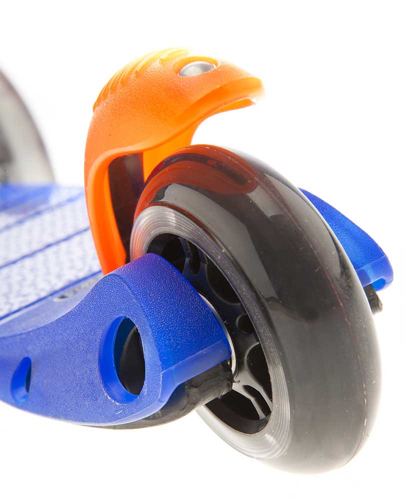 Mini Micro Classic 3 Wheel Scooter - Image 11