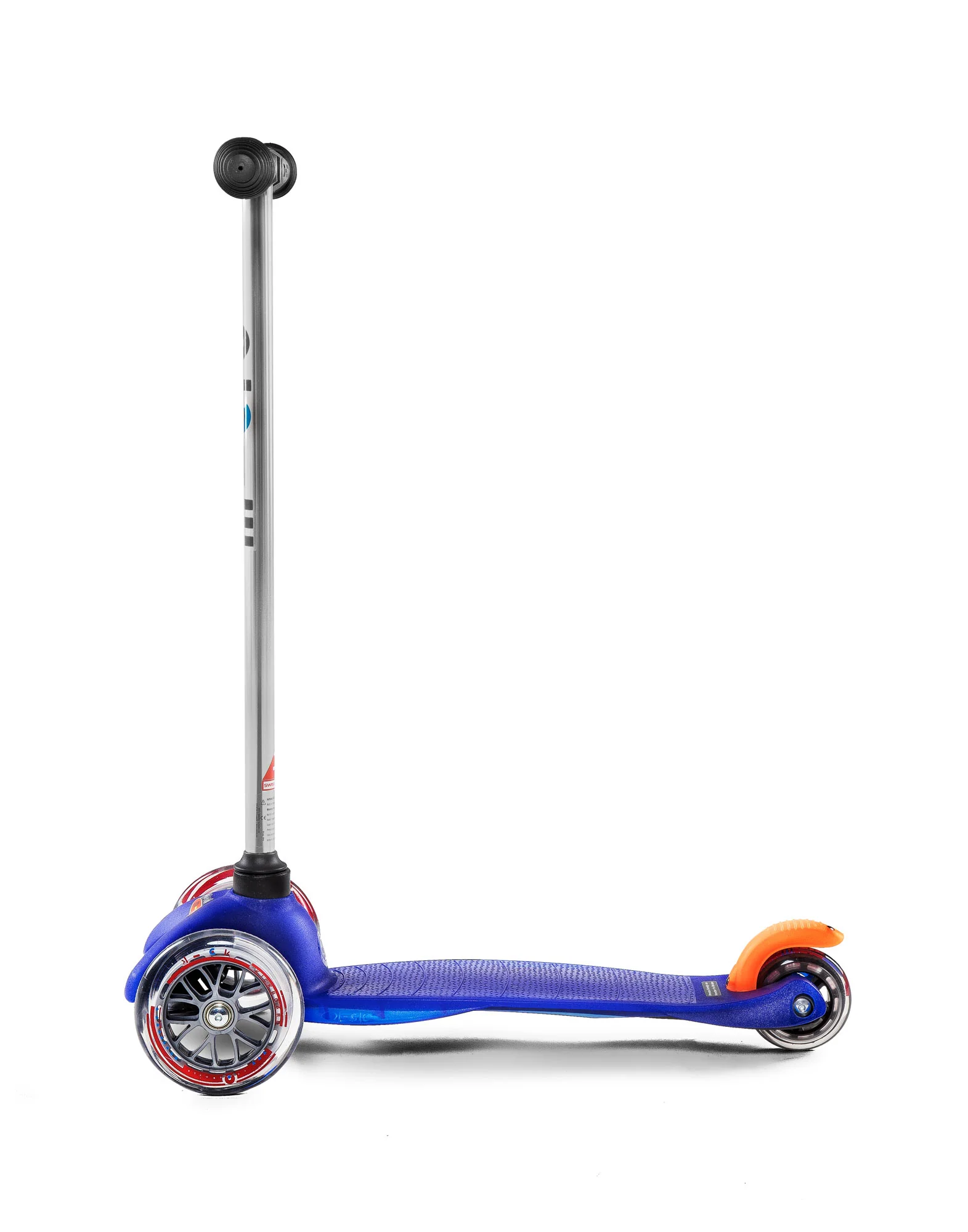 Mini Micro Classic 3 Wheel Scooter - Image 13