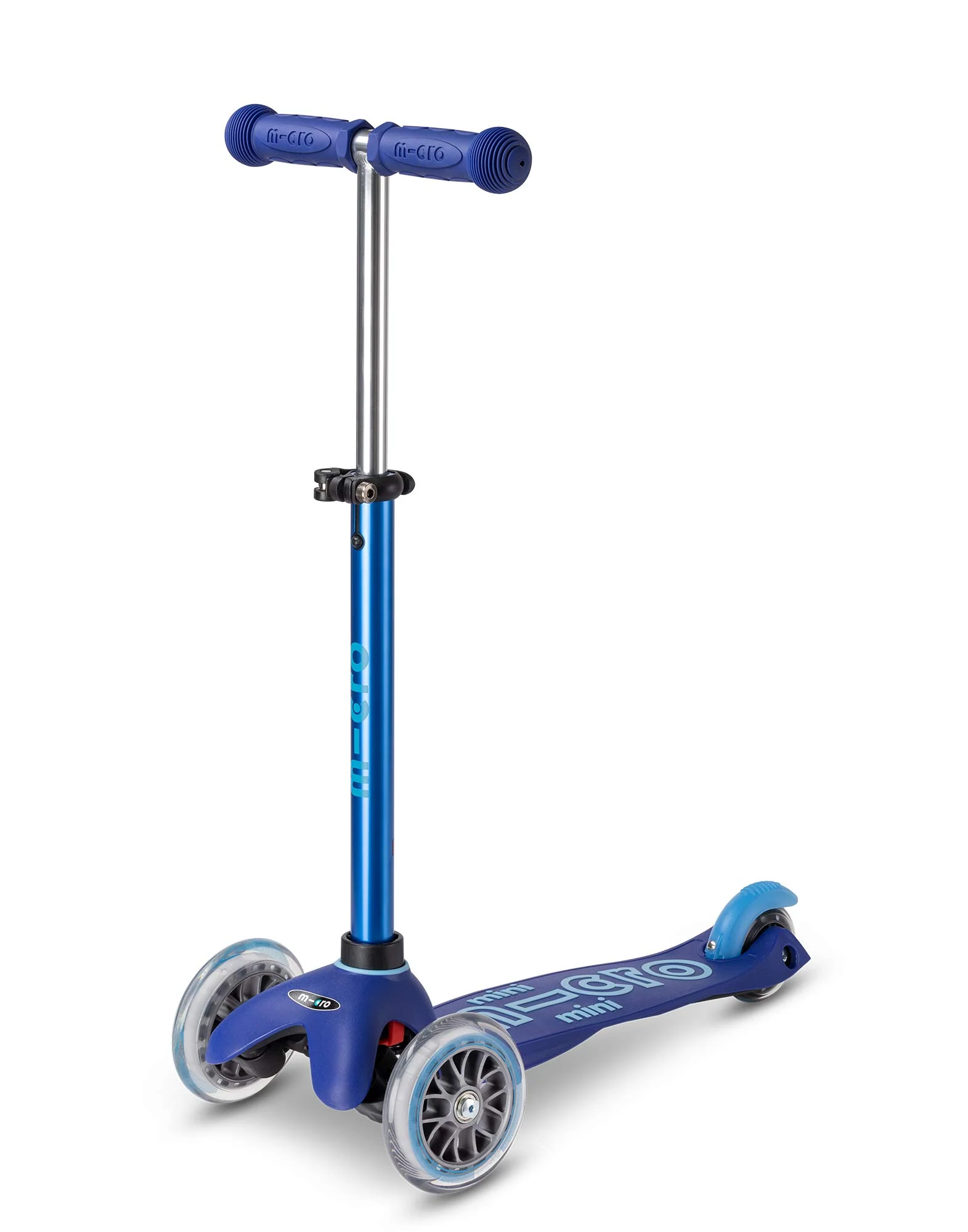 Mini Micro Deluxe 3 Wheel Scooter - Image 27