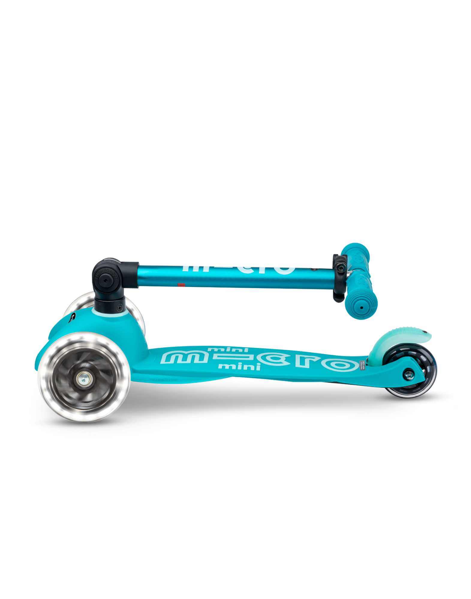 Mini Micro Deluxe LED Foldable 3 Wheel Scooter - Image 10